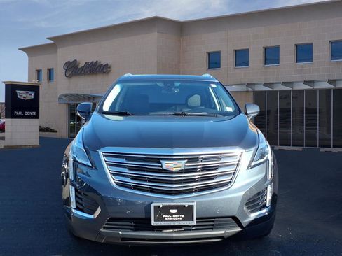 Used 2019 Cadillac XT5 Premium Luxury w/ Driver Assist Package image 2