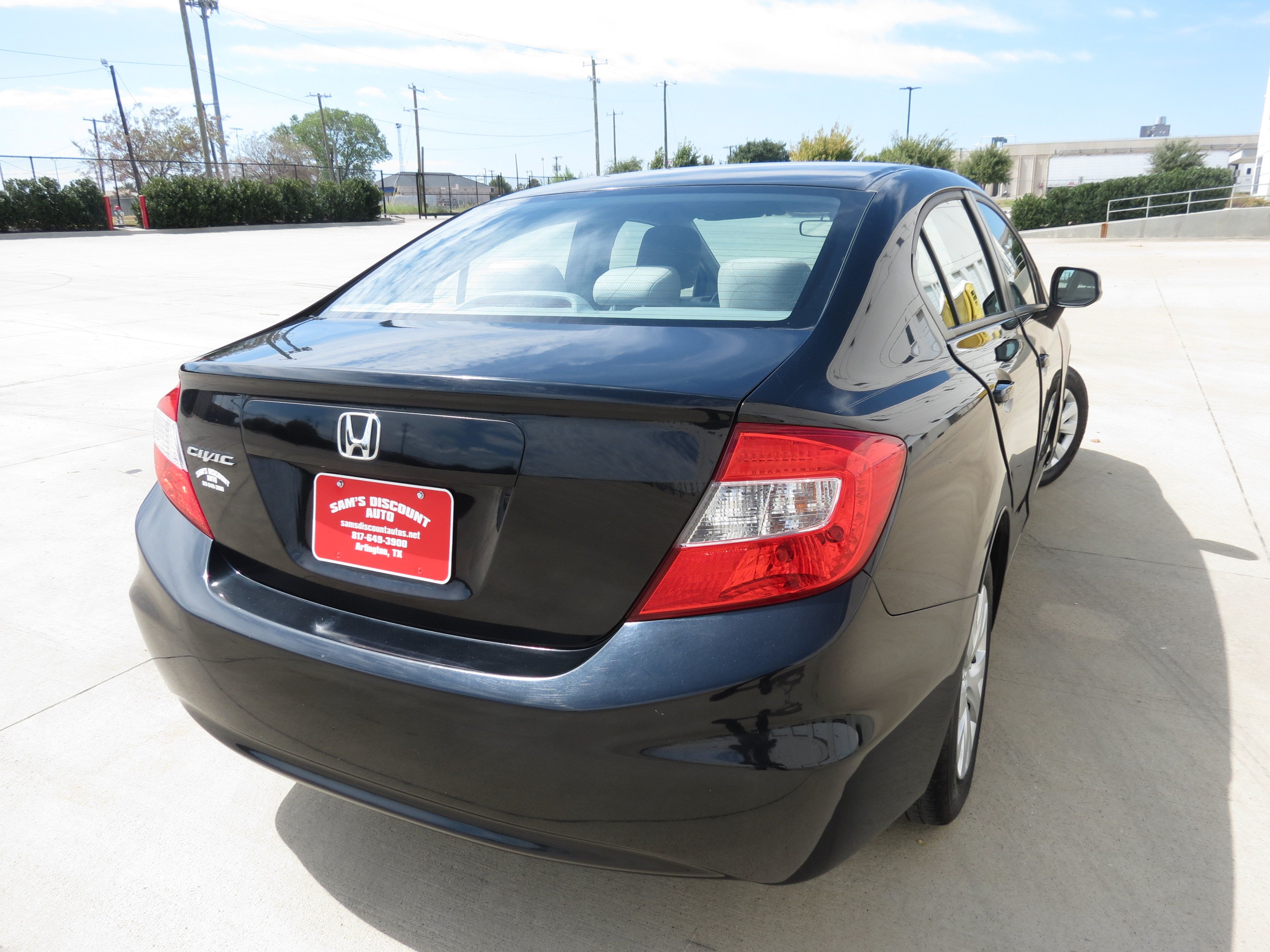 Used 2012 Honda Civic LX image 6