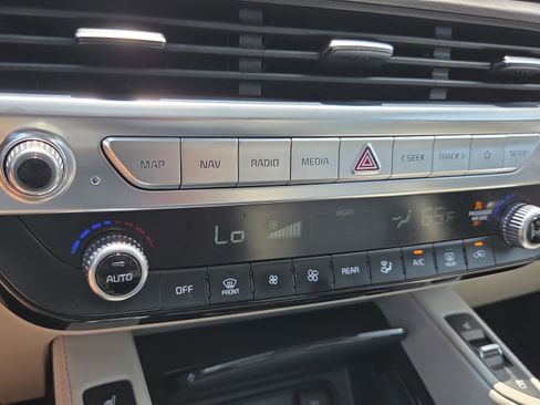 Used 2020 Kia Telluride EX FWD image 27