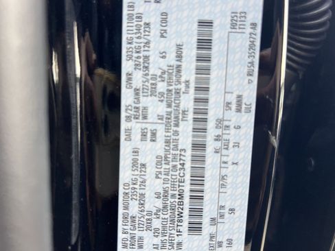 New 2026 Ford F250 Lariat w/ Black Appearance Package image 29