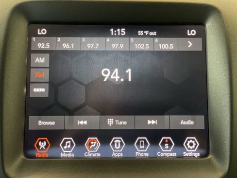 Used 2019 Jeep Compass Trailhawk AWD/4WD image 19