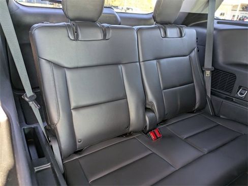 Used 2023 Ford Explorer XLT w/ Equipment Group 202A image 36