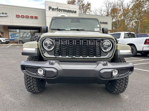 New 2026 Jeep Gladiator Willys image 19