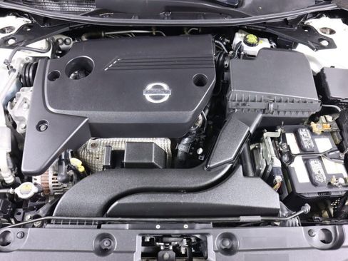 Used 2018 Nissan Altima 2.5 SR w/ SR Midnight Edition FWD image 40