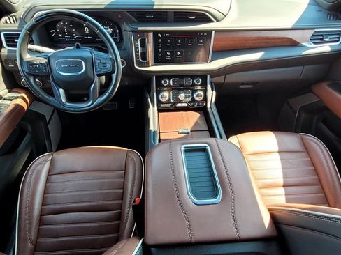 Used 2023 GMC Yukon XL Denali Ultimate image 25