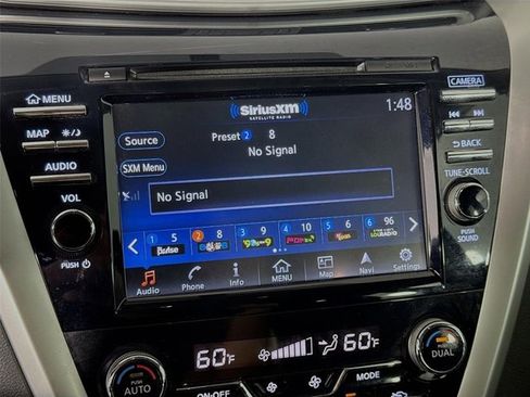 Used 2017 Nissan Murano SL w/ SL Technology Package FWD image 16