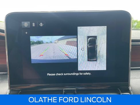 Used 2021 Lincoln Navigator Reserve AWD/4WD image 17