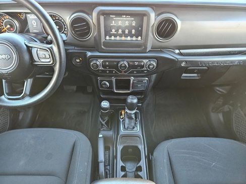 Used 2022 Jeep Wrangler Unlimited Sport image 11