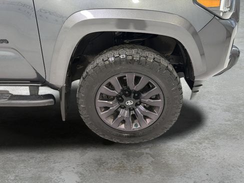 Used 2022 Toyota Tacoma Limited w/ Nightshade Package RWD image 25