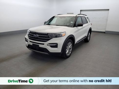 Used 2021 Ford Explorer XLT w/ Equipment Group 202A AWD/4WD image 1