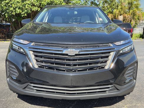 Certified 2024 Chevrolet Equinox LS w/ LS Convenience Package FWD image 8