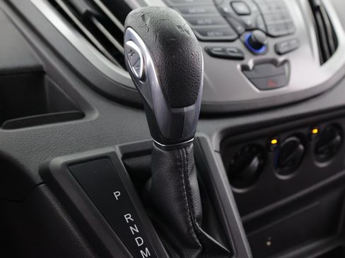 Used 2019 Ford Transit 350 XLT RWD image 14