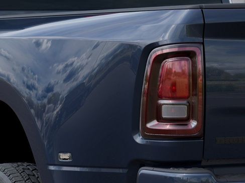 New 2026 RAM 3500 Big Horn AWD/4WD image 9