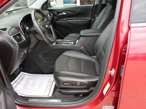 Used 2021 Chevrolet Equinox Premier AWD/4WD image 12