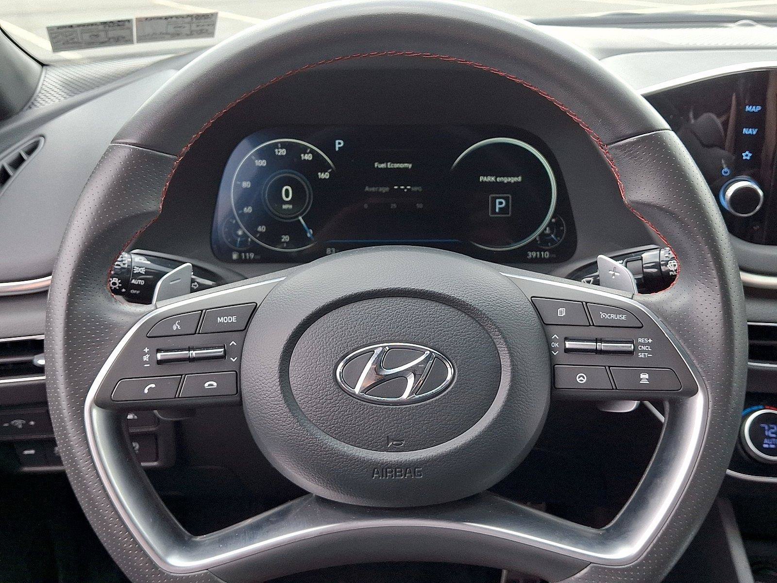 Certified 2023 Hyundai Sonata SEL Plus w/ Cargo Package FWD image 19