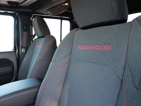 New 2026 Jeep Gladiator Rubicon AWD/4WD image 16