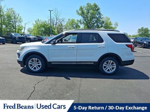 Certified 2018 Ford Explorer XLT AWD/4WD image 6