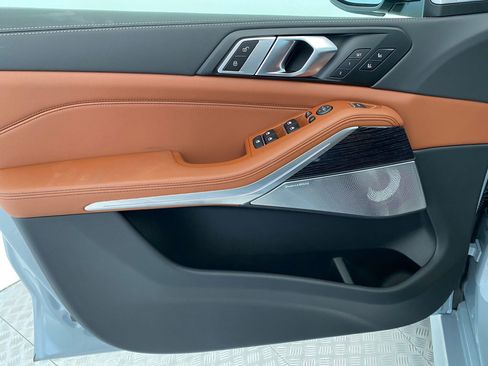 New 2026 BMW X5 M60i w/ Executive Package image 11