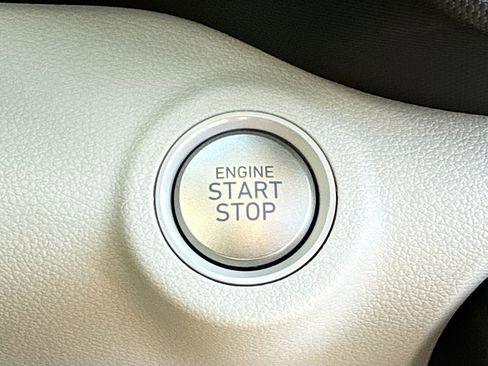 New 2026 Hyundai Venue SEL image 9