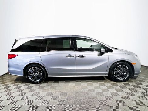Used 2022 Honda Odyssey Elite image 9