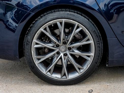 Used 2019 Maserati Ghibli S GranLusso RWD image 62