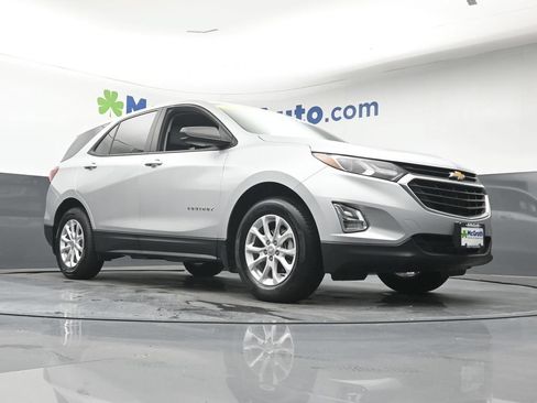 Used 2021 Chevrolet Equinox LS w/ LS Convenience Package AWD/4WD image 26