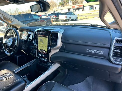 Used 2020 RAM 2500 Laramie image 25