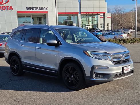 Used 2019 Honda Pilot Elite image 4