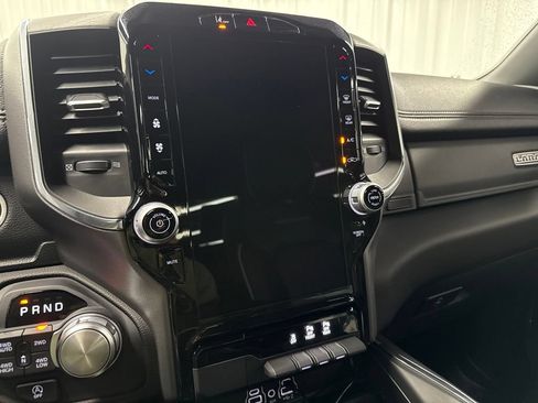 Used 2025 RAM 1500 Laramie w/ Sport Appearance Package AWD/4WD image 27