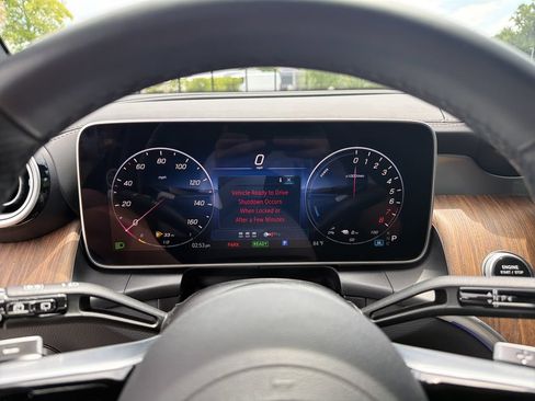Certified 2025 Mercedes-Benz GLC 350e 4MATIC image 29