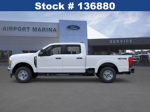 New 2026 Ford F250 XL w/ XL Chrome Package image 3