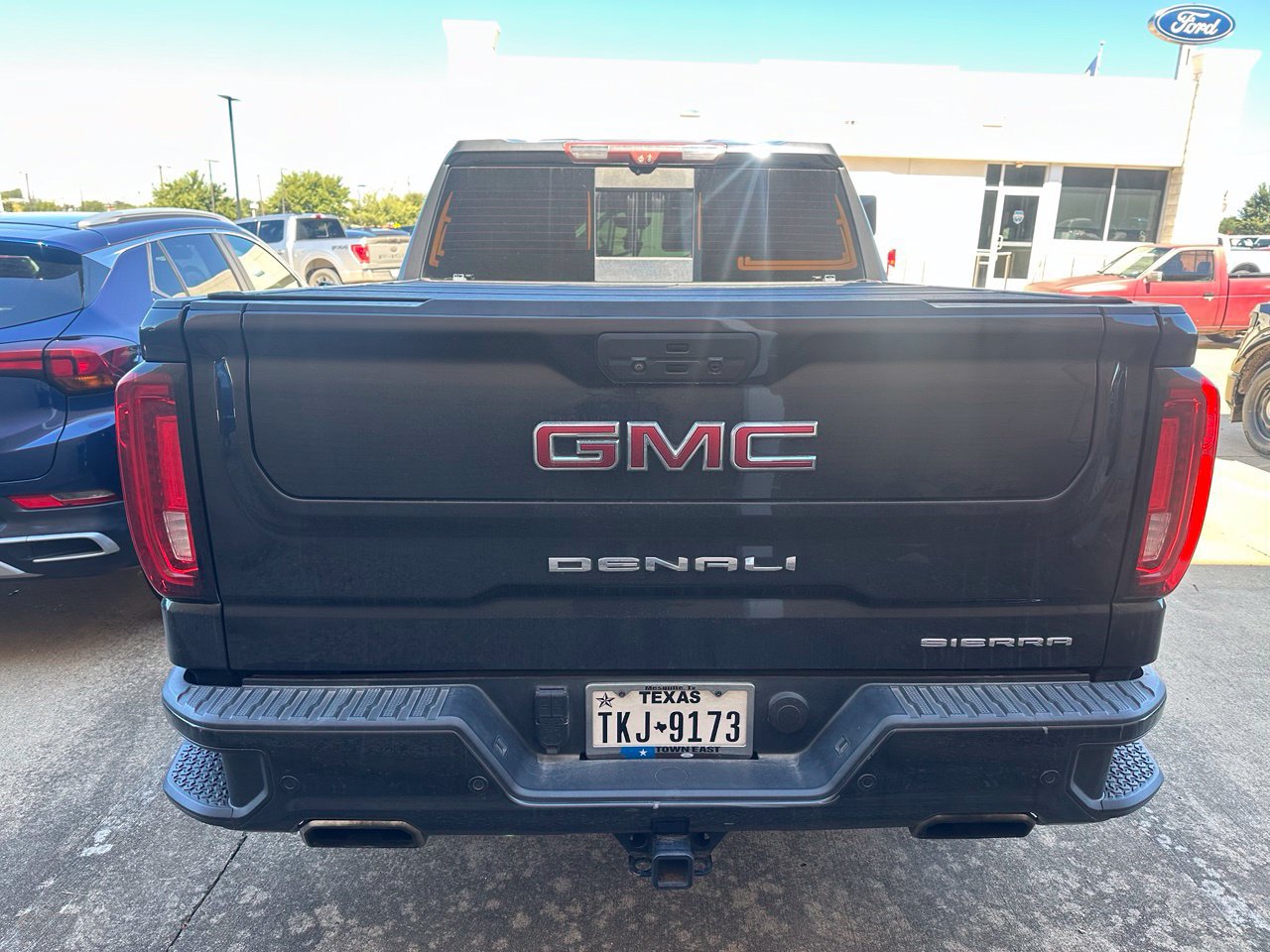 Used 2020 GMC Sierra 1500 Denali w/ Denali Ultimate Package AWD/4WD image 14