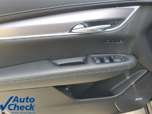 Used 2022 Cadillac XT6 Luxury FWD image 22