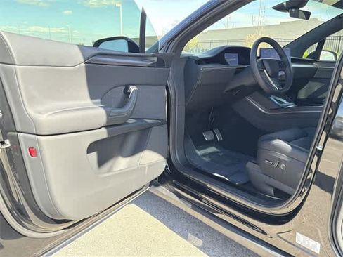 Used 2026 Tesla Model X image 15