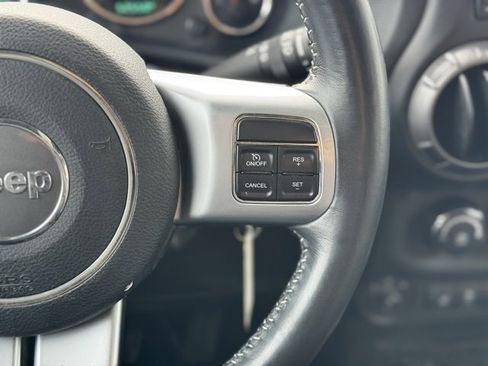 Used 2018 Jeep Wrangler Unlimited Sport image 23