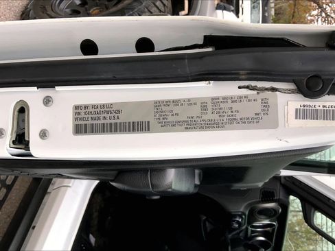 Used 2023 Jeep Wrangler Sport image 30