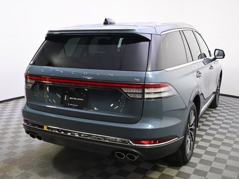 New 2026 Lincoln Aviator AWD image 6