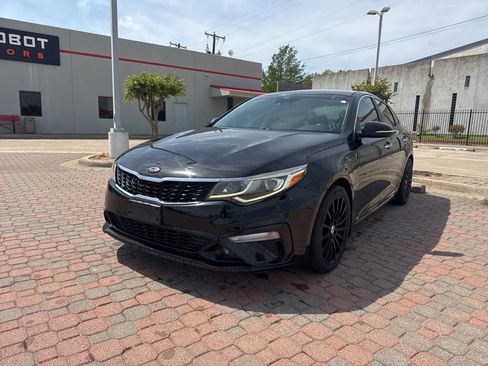 Used 2019 Kia Optima S image 1
