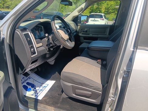Used 2010 Dodge Ram 2500 Truck SLT AWD/4WD image 10