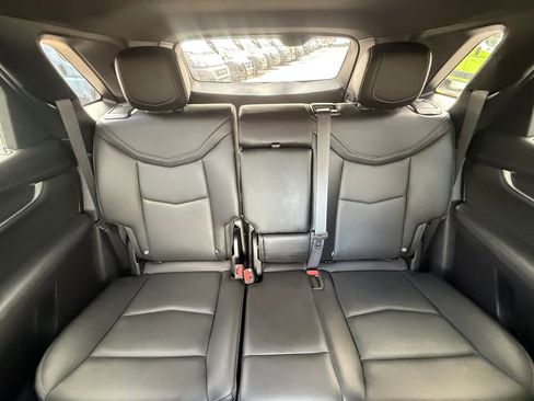 Used 2023 Cadillac XT5 Premium Luxury image 15