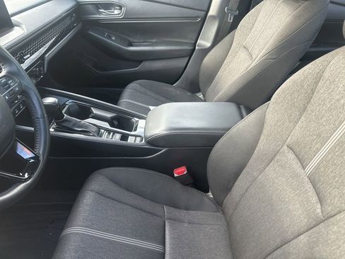Used 2024 Honda Accord Sport image 6