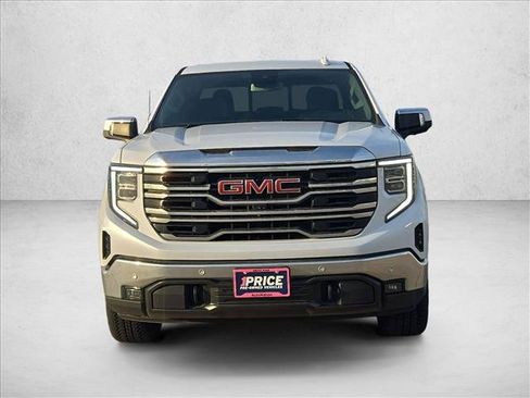 Used 2026 GMC Sierra 1500 SLT AWD/4WD image 2