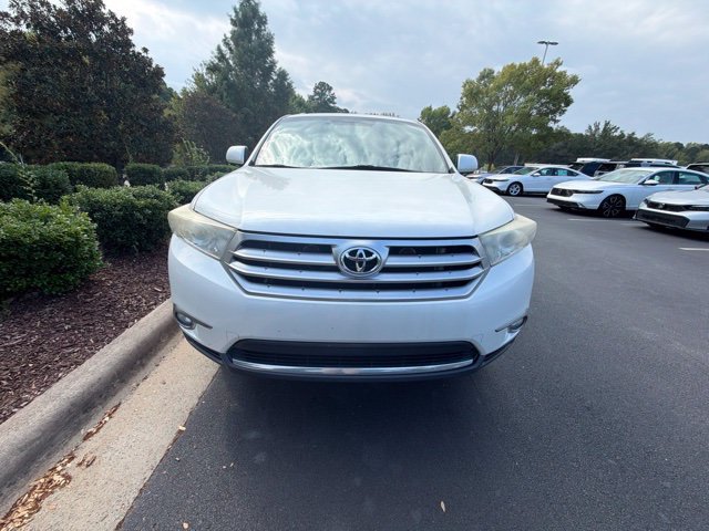Used 2011 Toyota Highlander Limited w/ Tow Pkg AWD/4WD image 5