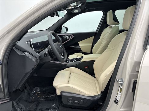 New 2026 BMW X3 xDrive30 w/ Convenience Package image 25