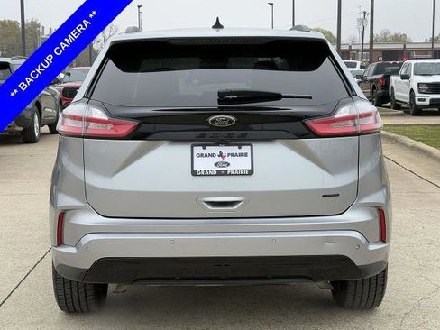 Certified 2022 Ford Edge SE w/ Black Appearance Package image 7