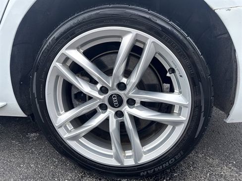 Used 2021 Audi A4 2.0T Premium Plus w/ Premium Plus Package AWD/4WD image 12