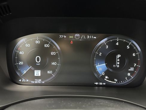 Used 2020 Volvo XC60 T5 Momentum image 14