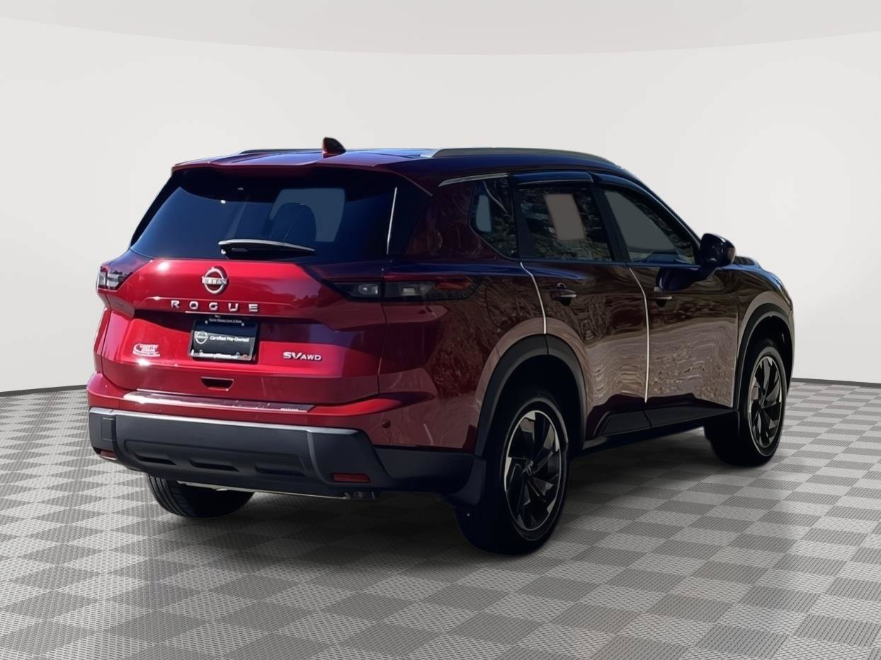 Used 2024 Nissan Rogue SV w/ SV Premium Package AWD/4WD image 5