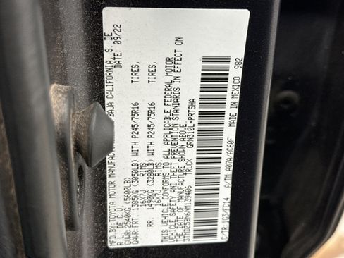 Used 2022 Toyota Tacoma SR5 image 11