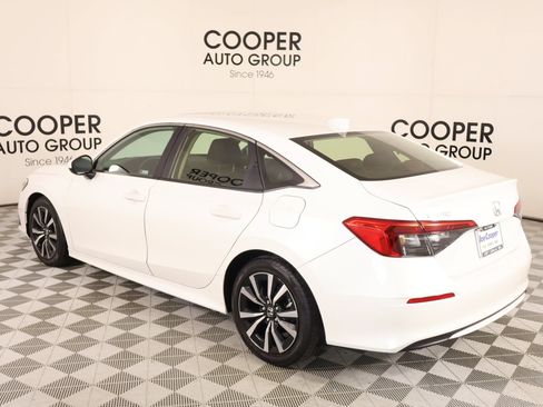 Used 2022 Honda Civic EX image 23